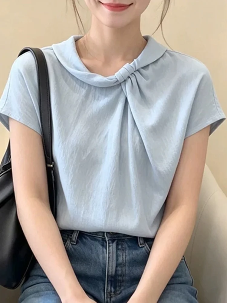 Unique Blue Short Sleeve Women's Shirt Elegant Design Summer Top Breathable Comfortable Skin-friendly Regular Fit T-shirt