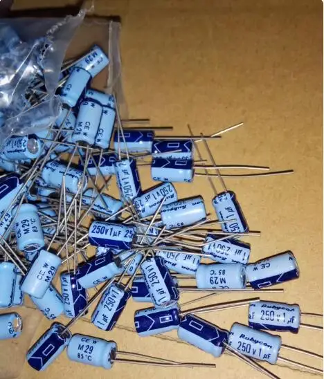 30pcs/lot Japanese original RUBYCON 250V 1UF TWSS 6x11 CEW sky blue old audio electrolytic capacitor free shipping