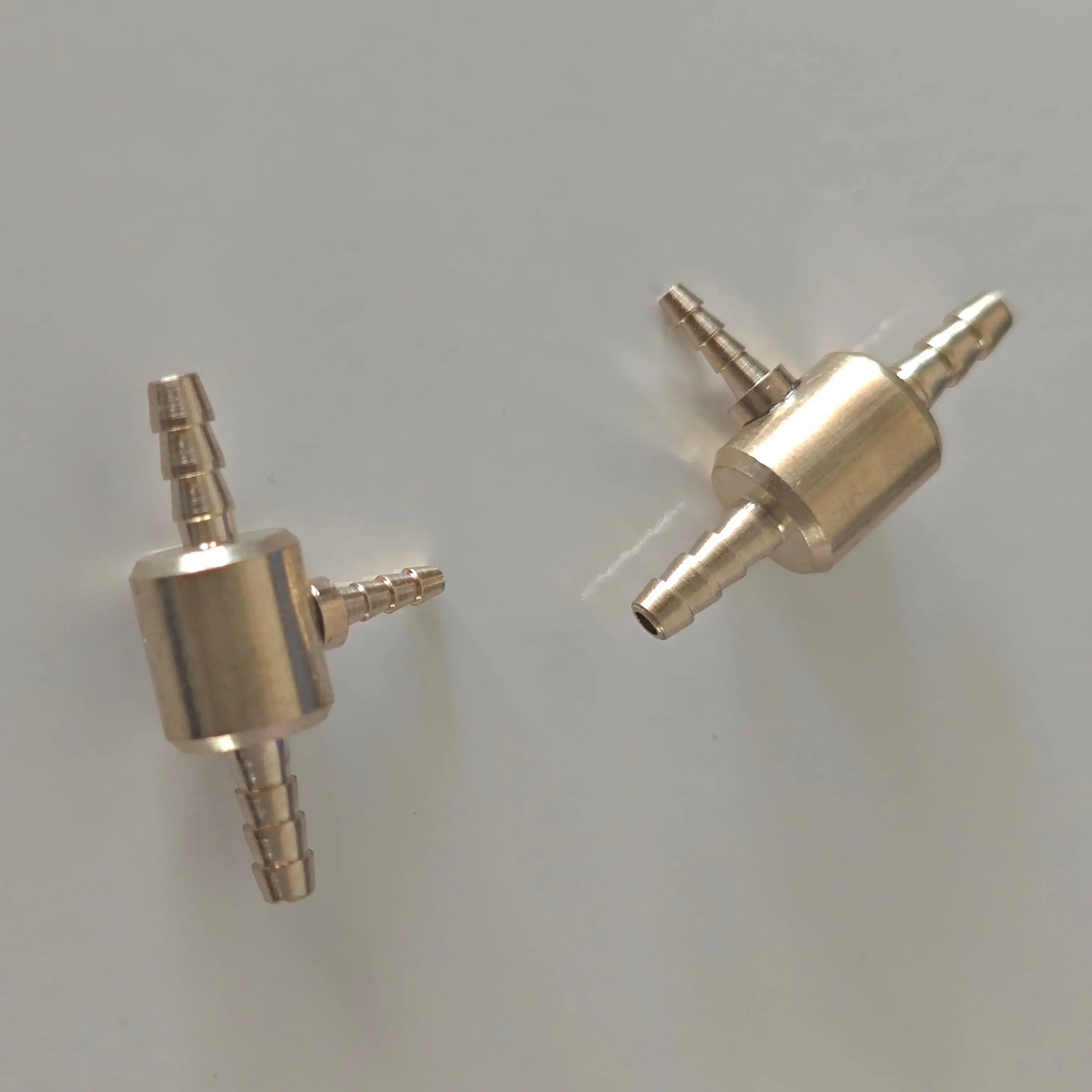 

JNSUR Dental Round Brass Tee Butt & Reducing Connector Water Air Adapter 1.9mm 3.2mm for Dental Handpiece Tubing Triple Joint