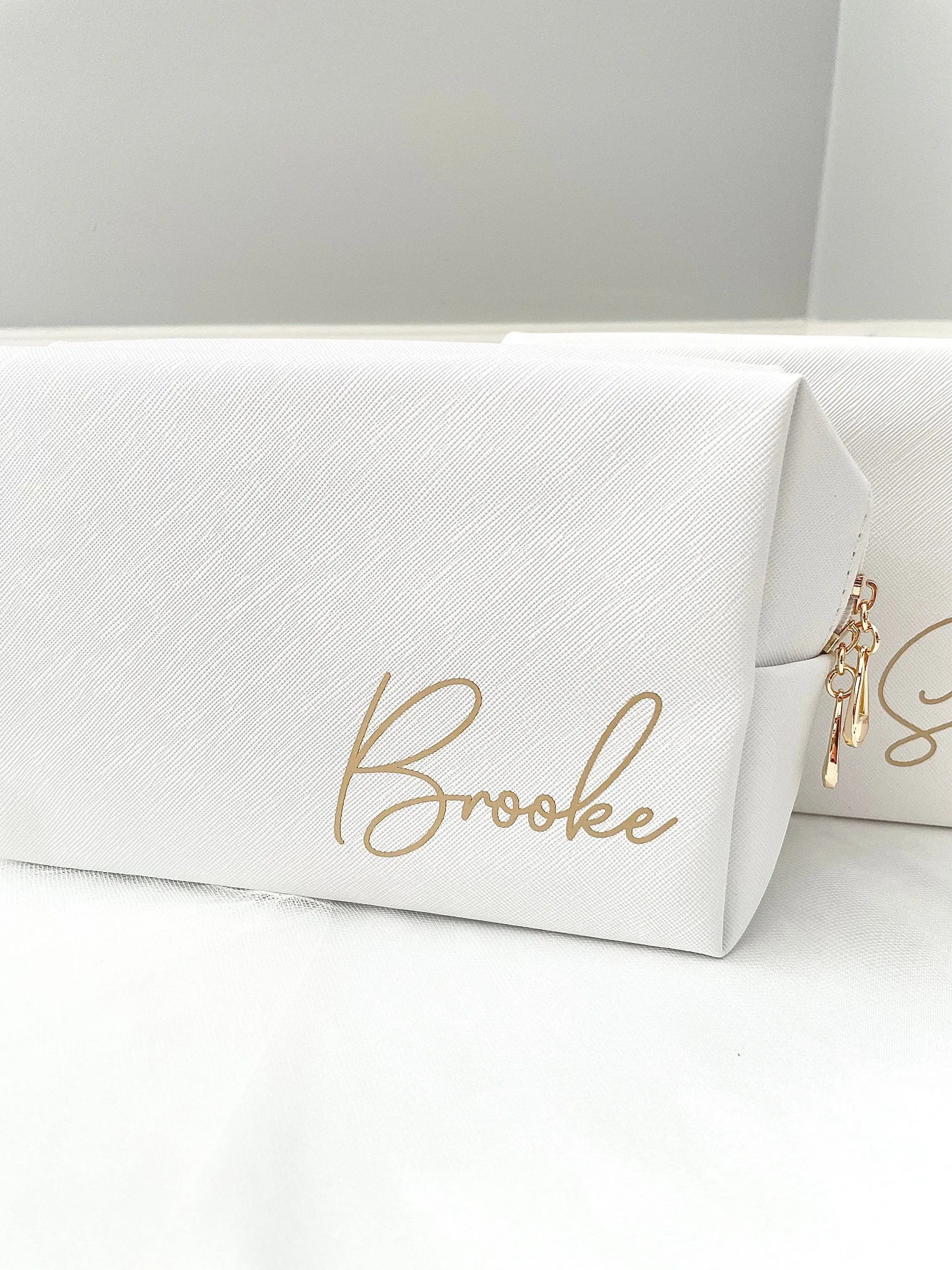 Personalized Toiletry Makeup Bag Bridesmaid Gifts Water Proof Travel Essentials Customize Cosmetic Bag Bridesmaid Proposal Gift