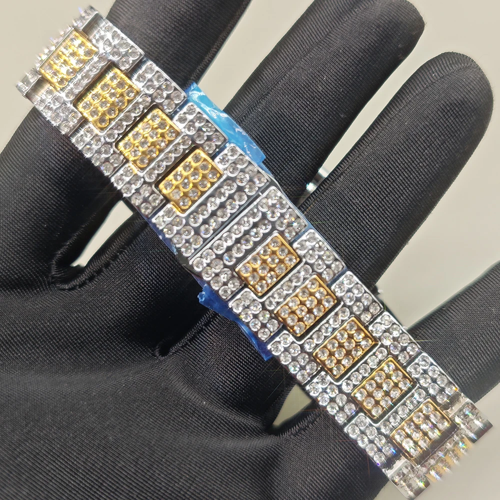 Jam Tangan Berlian Mewah Baru Laris 2025 Jam Tangan Kuarsa Persegi Es Keluar Bling Modis Pria Rap Hip Hop Jam Tangan Pria untuk Pesta