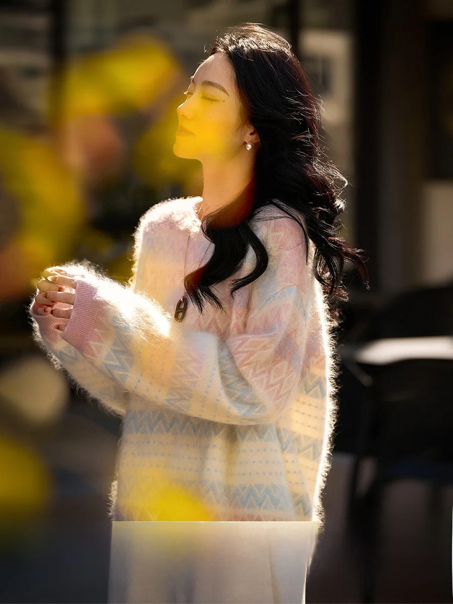 

High ammage Snowflake Camere Knitwear Sweater Crtsmanip Embroidery Overhead New Sle Ultra Soft Long Sve Women's Top