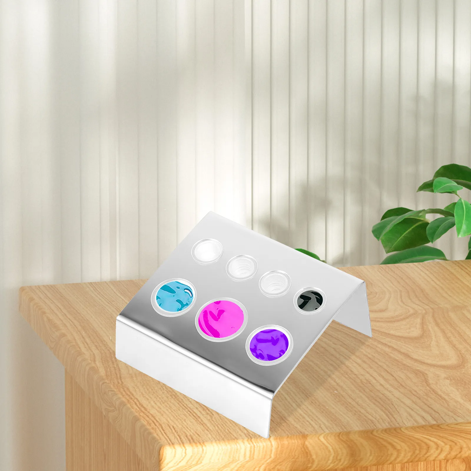 

Набор из 7-местной подставки для пигментных стаканчиков для татуировок: прочная металлическая рама, гладкая отделка, легко чистится.