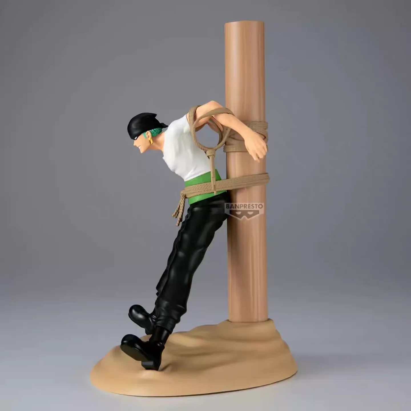 Oryginalna figurka BANDAI BANPRESTO Figlife ONE PIECE Roronoa Zoro 17cm z PVC, model zabawki, figurka anime, ozdoba, statuetka - dostępna od ręki.