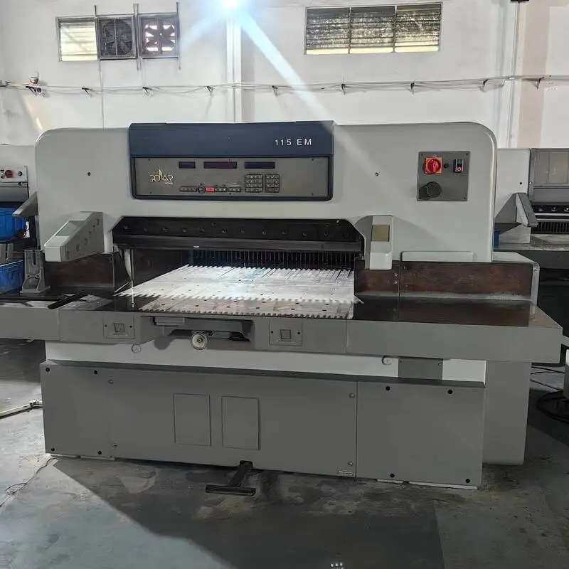 High Accuracy Hydraulic Cutting Paper Cutter Machine