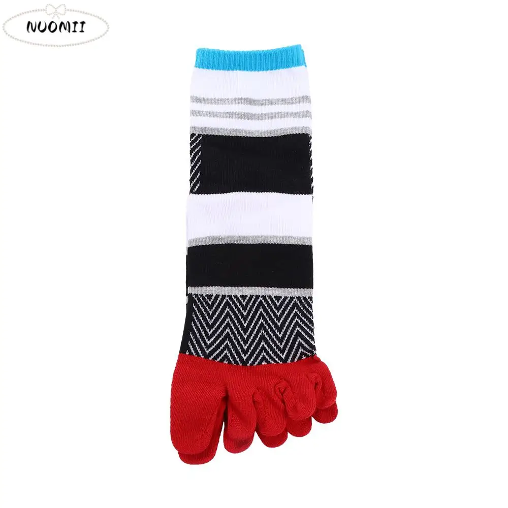 

Дышащие модные толстые спортивные лоскутные цветные мужские носки в стиле ретро, носки с пятью пальцами, хлопковые чулочно-носочные изделия средней длины