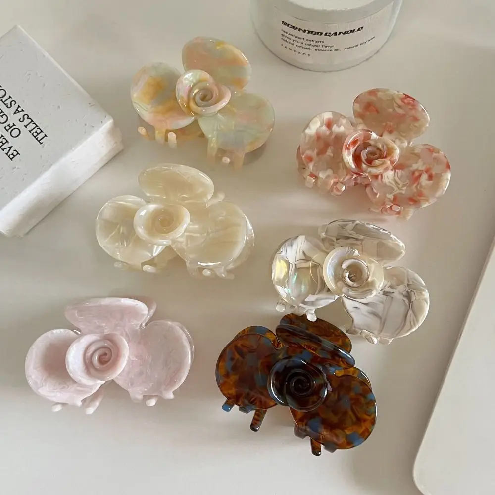 Niedliche Blumen-Haarklammer im französischen Stil, bunte Haarspange, Kamelie-Haarnadel, Kopfbedeckung, mittelgroße Hai-Clip für Reisen