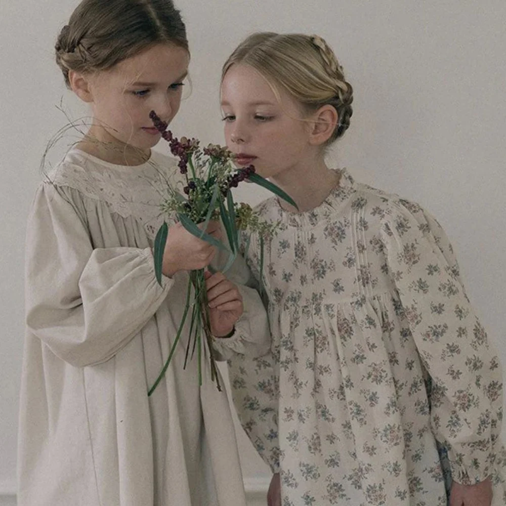 

Милые платья с цветочным принтом и длинными рукавами в скандинавском стиле для маленьких девочек, осеннее платье с кукольным воротником, модная одежда принцессы для малышей