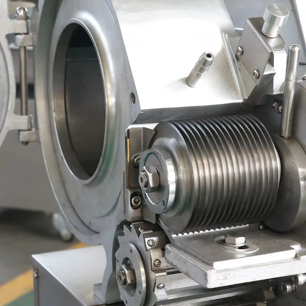 Kommerzielle industrielle elektrische Obst- und Gemüse-Kartoffel-Karotten-Zwiebel-Würfelschneider, Zerkleinerer, Würfelschneider mit Preis in Sri Lanka