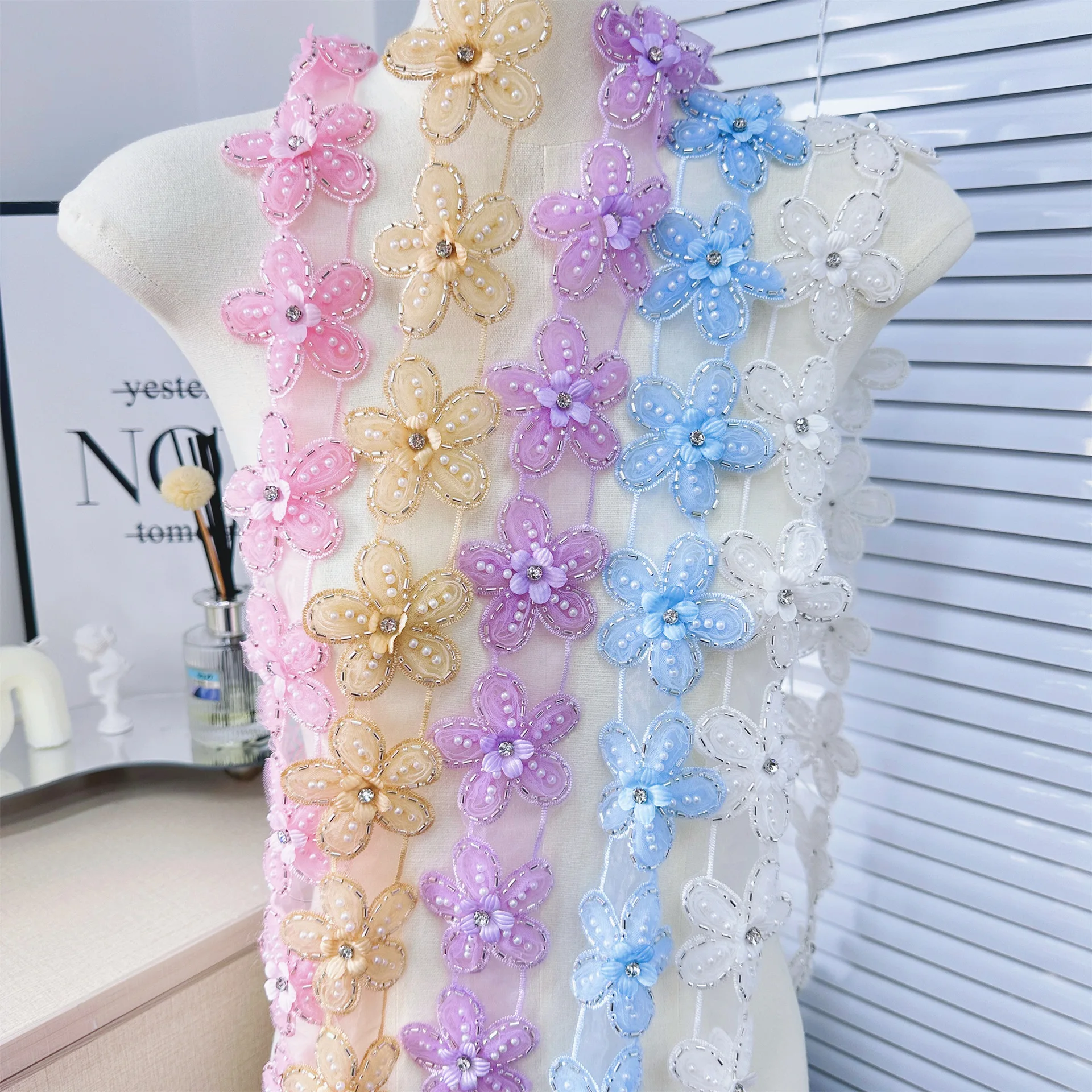 1PCS  Three-dimensional lace accessories DIY handmade clothing collar skirt decoration flower material