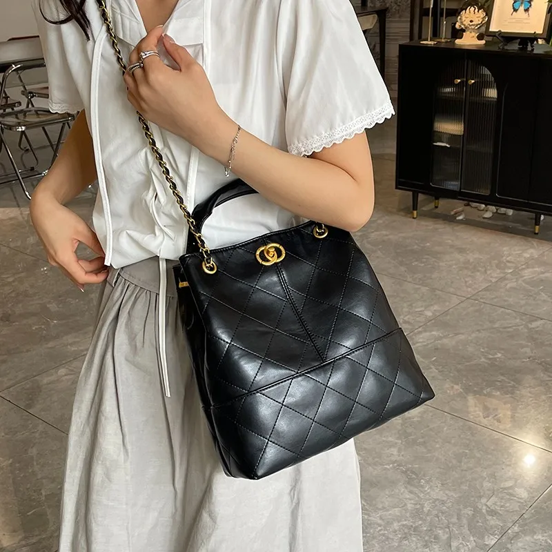 

Элегантная женская кожаная модная сумка через плечо, роскошная дизайнерская сумка через плечо, классическая сумка для повседневного шикарного вида