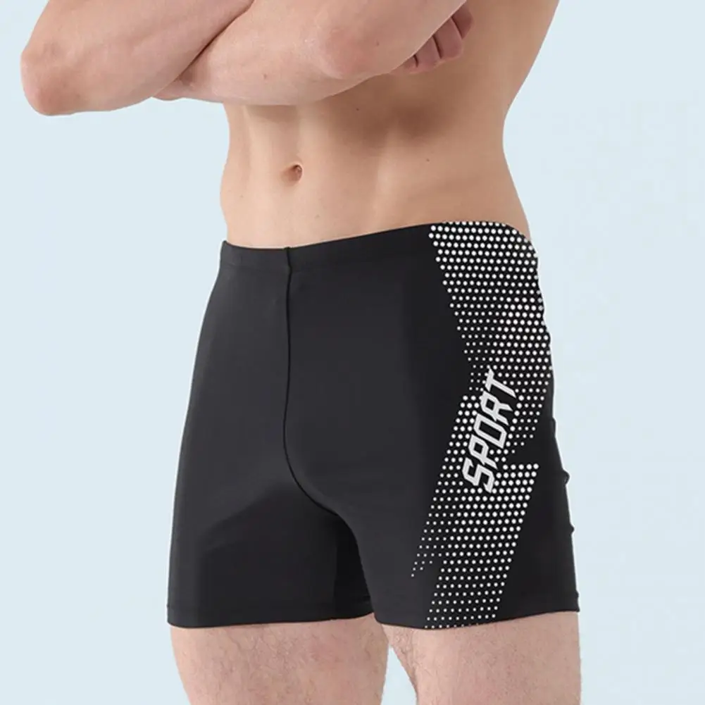 Costume da bagno da uomo ad asciugatura rapida Costume da bagno da uomo a vita alta ad asciugatura rapida Pantaloncini da spiaggia morbidi e traspiranti taglie forti per la primavera calda