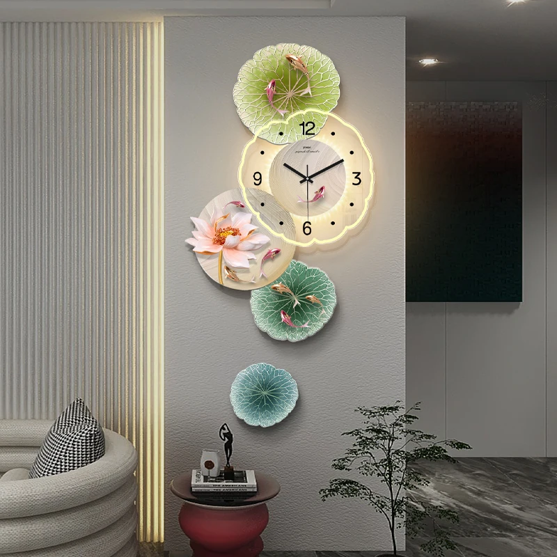 

Wall clock, living room clock, creative and atmospheric wall lamp, high-end decorative painting, modern and simple clock