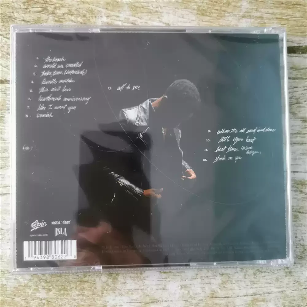 السكتات الدماغية الجديدة غير الطبيعية هذا الألبوم هو ألبوم الاستوديو السادس تم إصدارها بواسطة السكتات الدماغية بعد هياتوس لمدة سبع سنوات #3