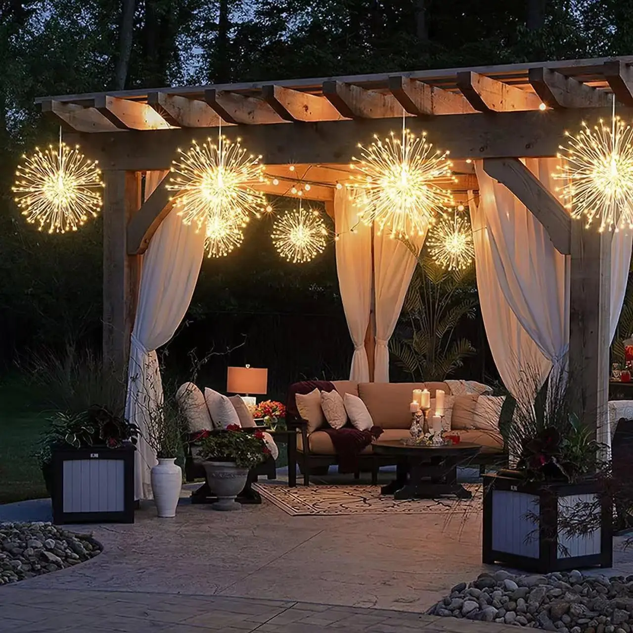 

LED Solar Hanging Firework Fairy Lights for Outdoor Garden Wedding Lawn Decor