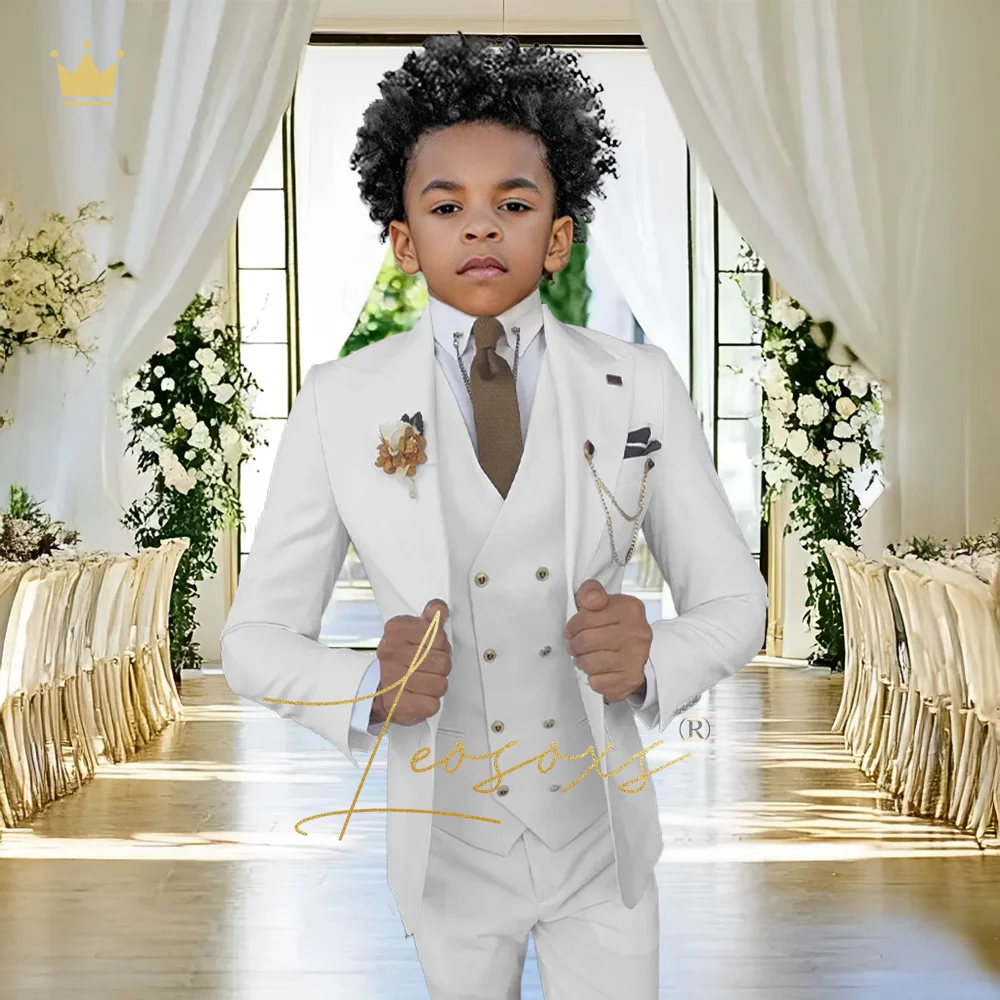 Elegant White 3-Piece Suit for Boys – Classic Peak Lapel Tuxedo, Suitable for Performances and Festive Attire.
