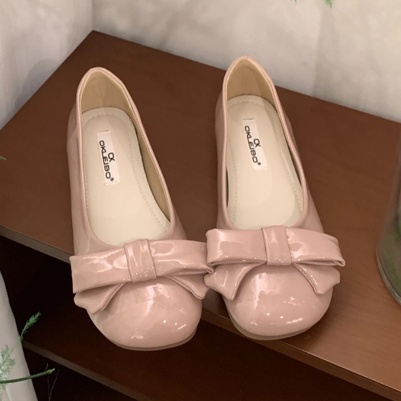 

Милые туфли Мэри Джейн с узлом-бабочкой, женская осенняя обувь из лакированной кожи с круглым носком, удобная элегантная женская обувь на плоской подошве на мелкой подошве