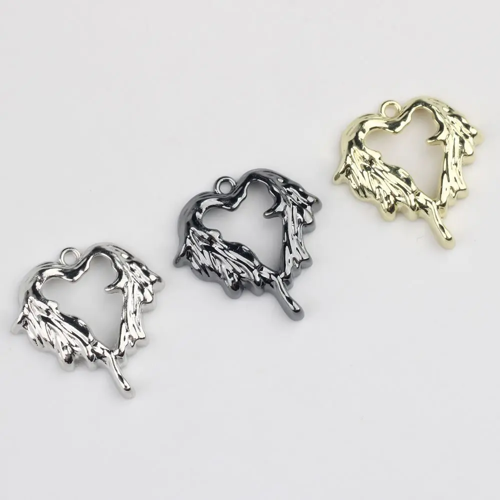 6 قطعة/الوحدة 22*22 مللي متر سبائك الزنك على شكل قلب الجناح قلادة جالبة للحظ عقد دي اي واي سوار أقراط ملحقاتها