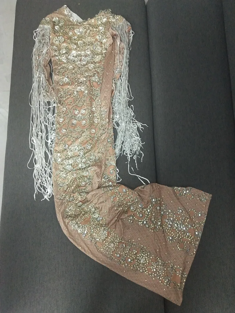 우아한 웨딩 댄스 파티 실버 라인 석 Tassels 롱 드레스 가수 호스트 저녁 파티 축하 공연 무대 의상