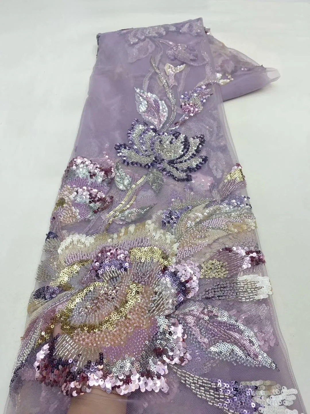 

Luxury African Heavy Beads Lace Fabric High Quality 5 Yards Nigerian Sequins French Tulle Fabric Material For Wedding Party