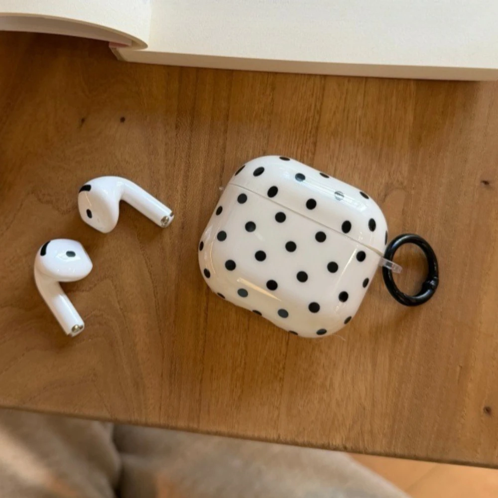 Cute White Black Polka Dot Earphone Case for AirPods Pro3 4 3 Pro2 Pro 2 1 with Ring, Vintage Lovely Shockproof Protective Cover