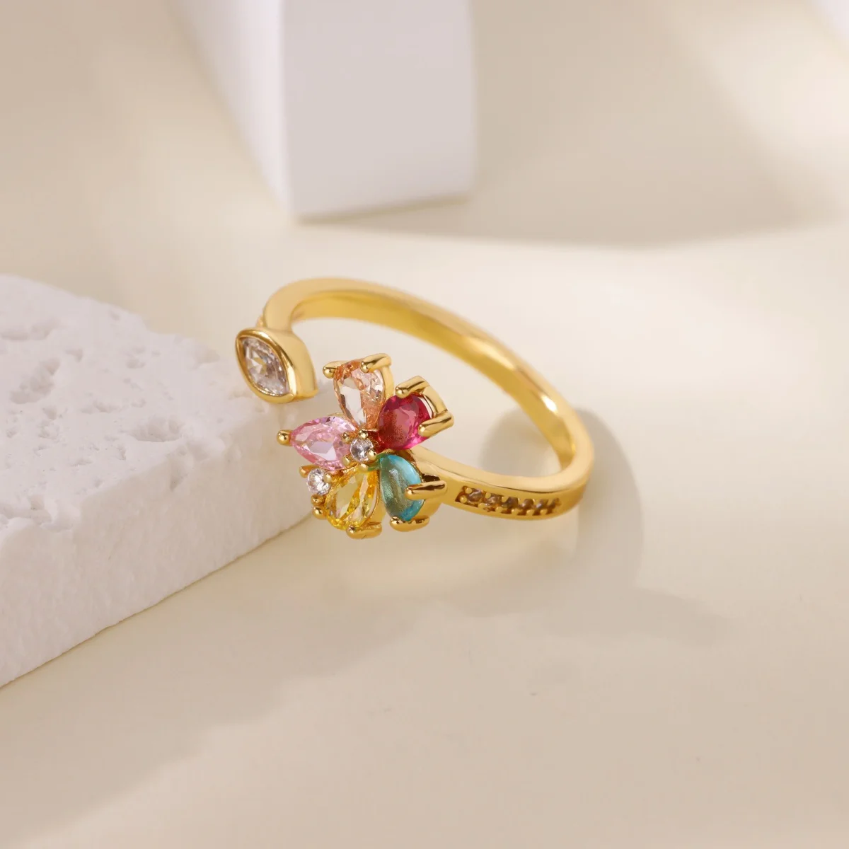 فاخر قوس قزح الزركون زهرة القلب خواتم للنساء الفولاذ المقاوم للصدأ الذهب اللون هندسية خاتم 2025 موضة الزفاف زوجين مجوهرات