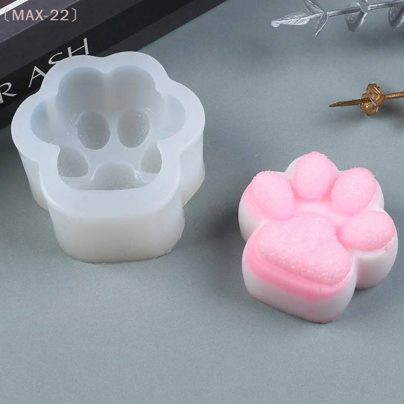 〔MAX-22〕3D Cute Cat Paw Candle Silicone Mold DIY Aromatherapy Candle Soap Craft Making Mould Resin Molds Home Decoration
