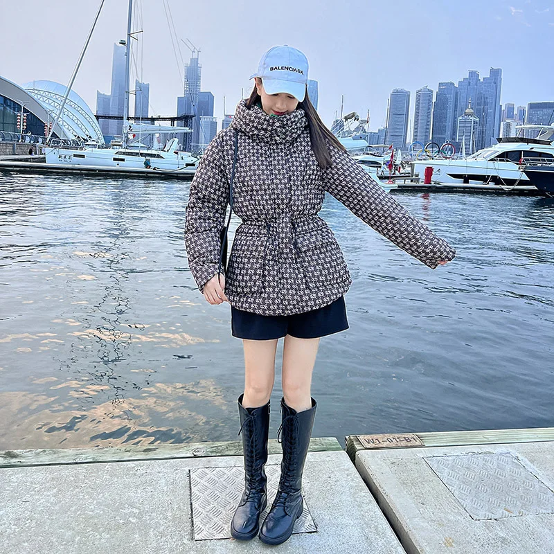 Winter Down Cotton Jacket Women 2023 Korean Version the Loose Hat Short Printed Down Cotton Jacket Female Outwear Top