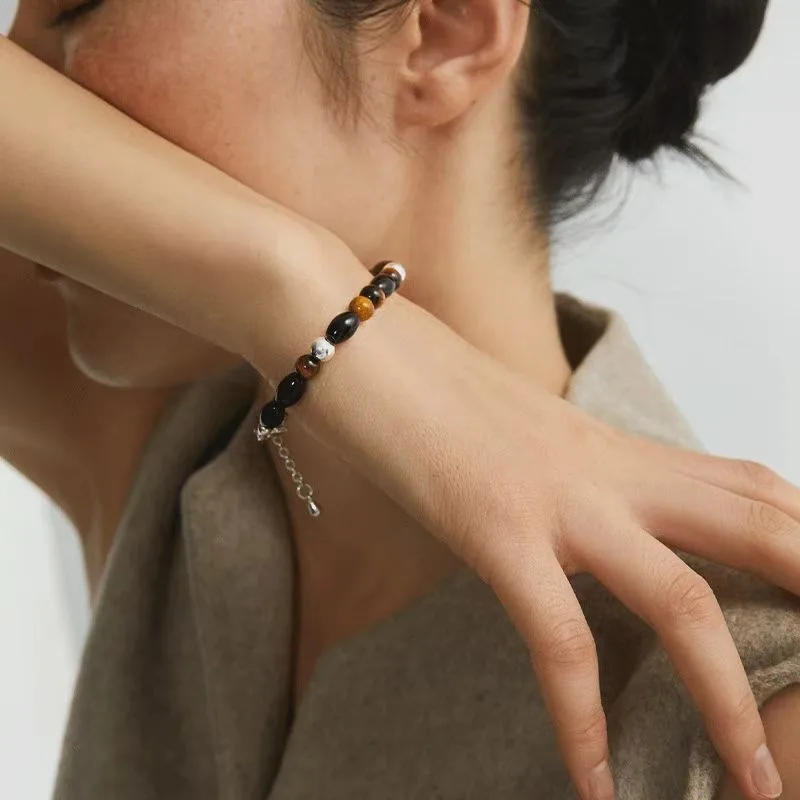

Retro Tiger's Eye Stone Beaded Necklace Women's Light Luxury Fashion Collarbone Chain Niche Design High-end Versatile Sweater Ch