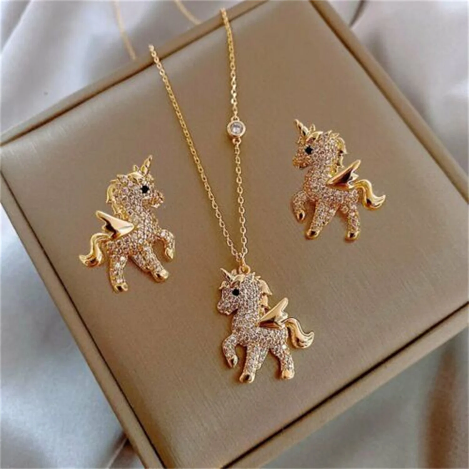 Fashion Flying Horse Wings Earrings Necklace for Women Girls Gold Color Cute Animal Jewelry Set Birthday Party Gifts Accessories