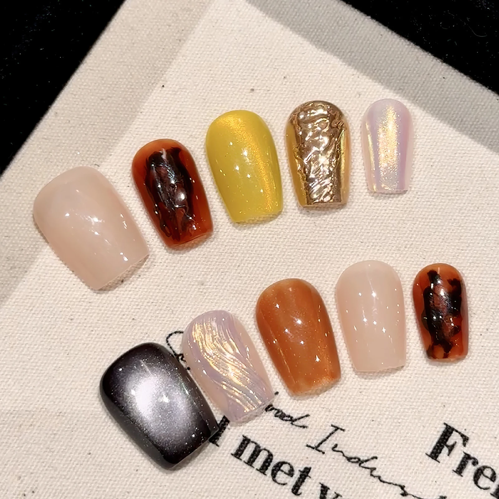 10pcs Autumn Winter Press On Nails Handmade Caramel Amber Short Square False Nail Tips For Gluing Decorated Fake Nail Tips Art