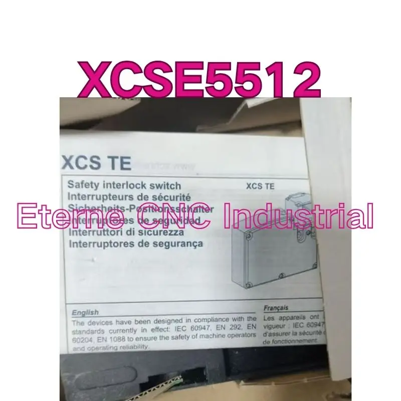 

Предохранительный концевой выключатель XCSE5512, новый, быстрая доставка