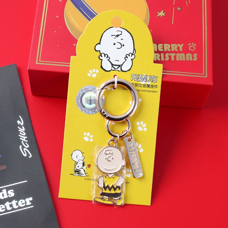 Miniso سنوبي المفاتيح Kawaii الكرتون تشارلي المفاتيح قلادة سيارة المفاتيح حقيبة ظهر الطالب قلادة زوجين هدية