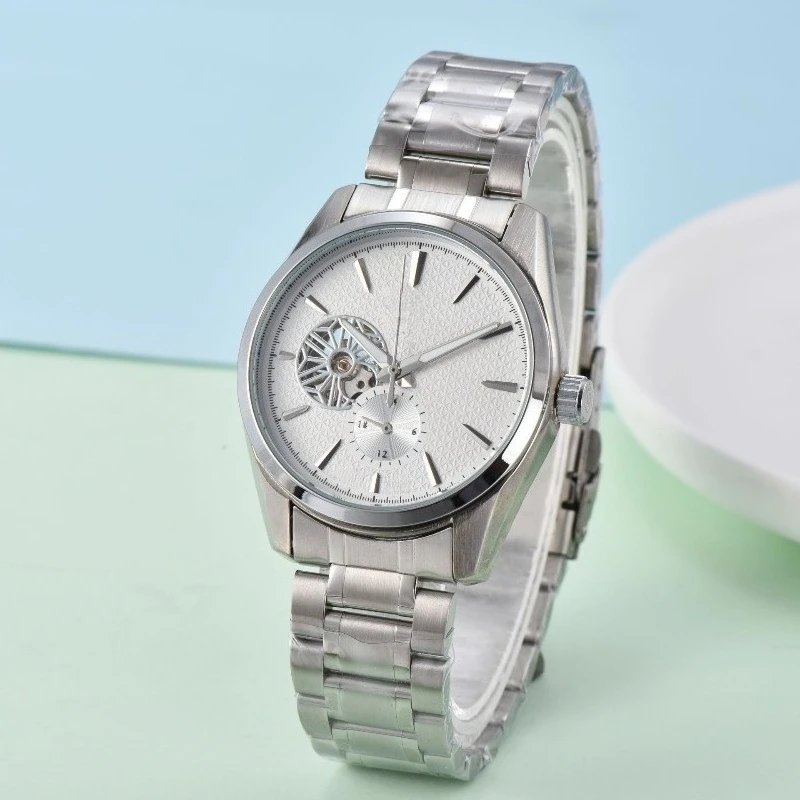 2025 ساعة ميكانيكية أوتوماتيكية فاخرة للرجال سوار فولاذي غير قابل للصدأ كريستال الياقوت مقاوم للماء 100 متر مضيئة الهيكل العظمي الهاتفي