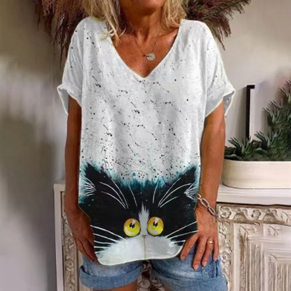 Camiseta de manga corta con cuello en V para mujer, Top Kawaii de gato, ropa de calle Harajuku, camiseta informal holgada para mujer