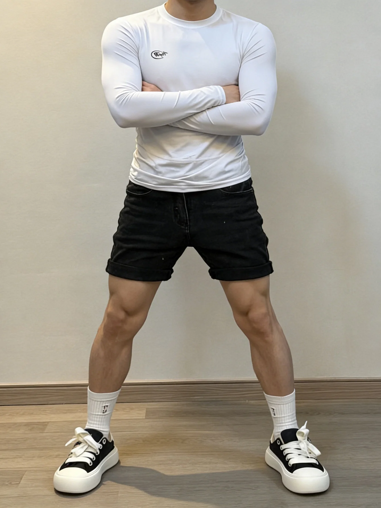 

Мужские черные стрейчевые джинсовые шорты Slim Fit в стиле Drip Fashion для мужчин, уличный стиль