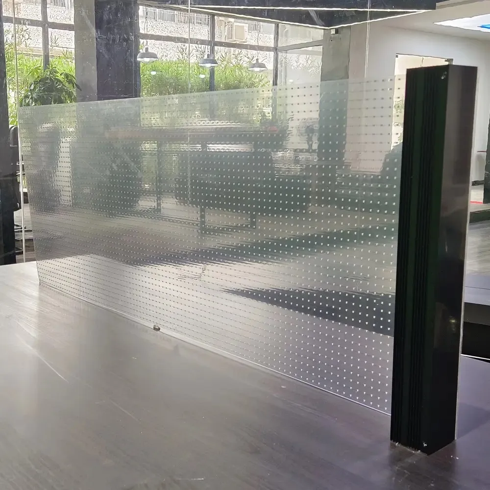 P4 صديقة للبيئة مركز تسوق داخلي شاشة شفافة ذاتية اللصق كريستال نوافذ مرنة لاستخدام متجر البيع بالتجزئة #3