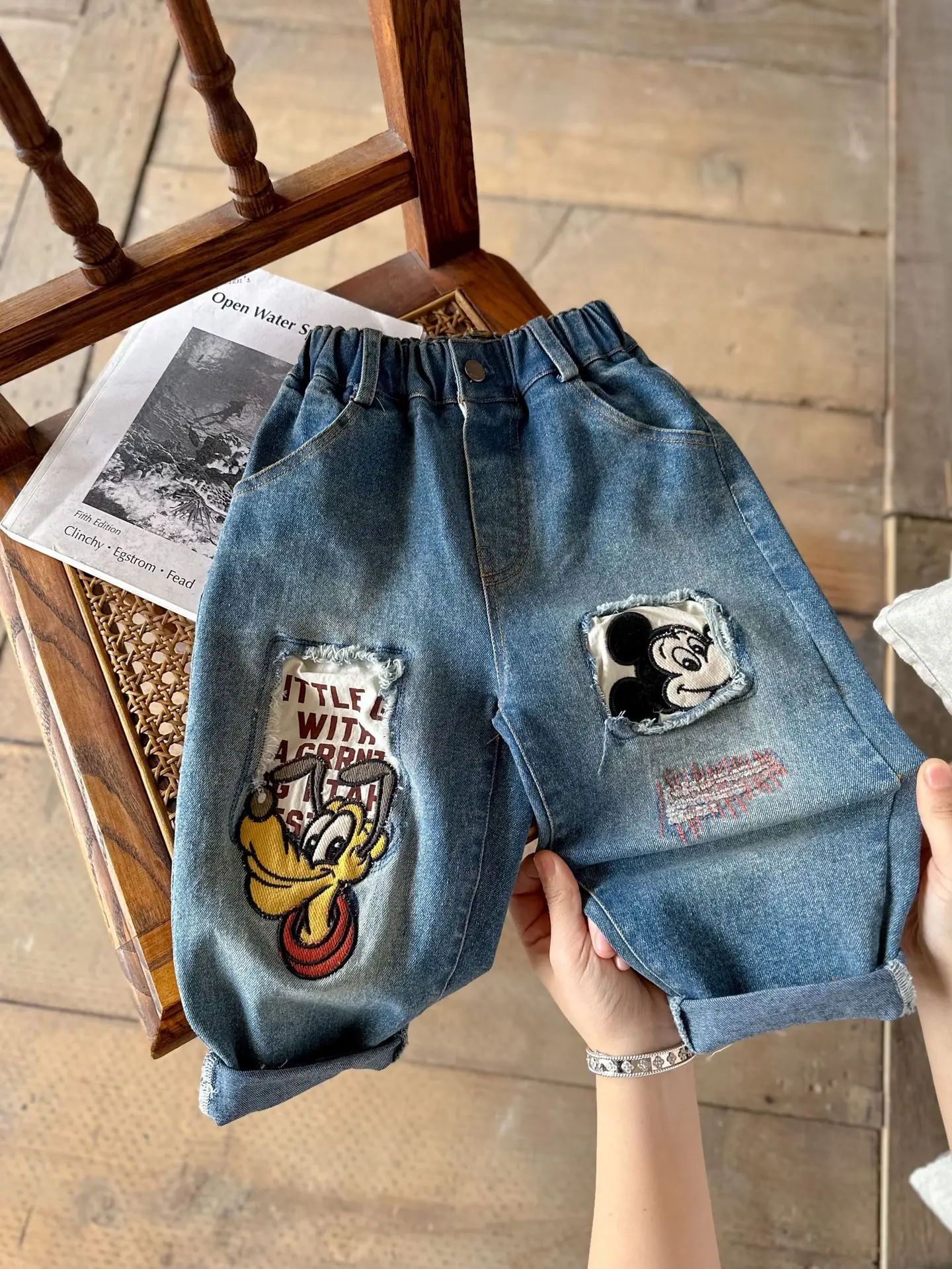 Baby Boys Girls Straight Jeans 2024 Spring Autumn New Kids Cartoon Mickey Mouse Embroidery Denim Pants Children Casual Trousers