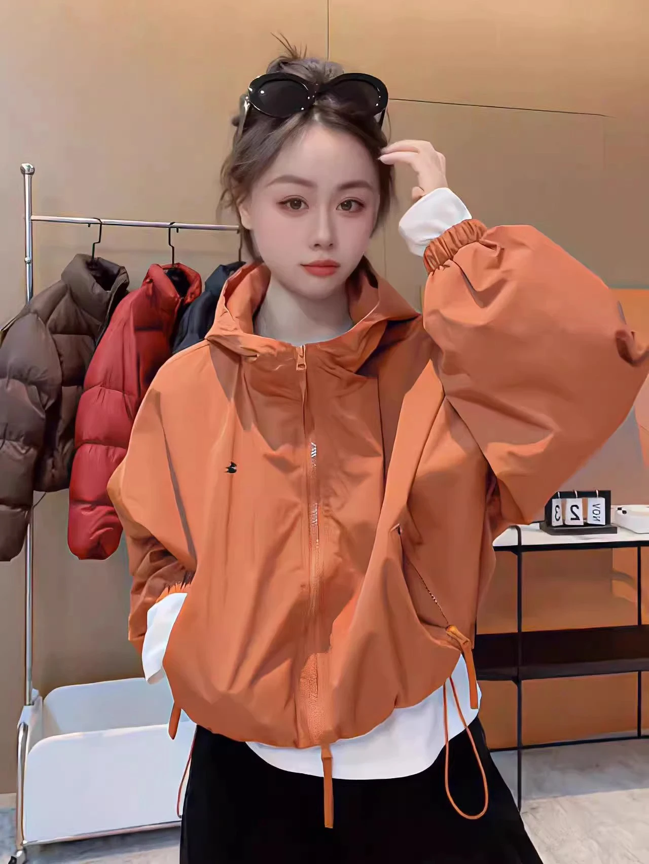 Korean Style Women's Jacket 2026 New Popular High-End Spring All-Match Hooded Miniature Coat Top Casual Loose Fit Polyester
