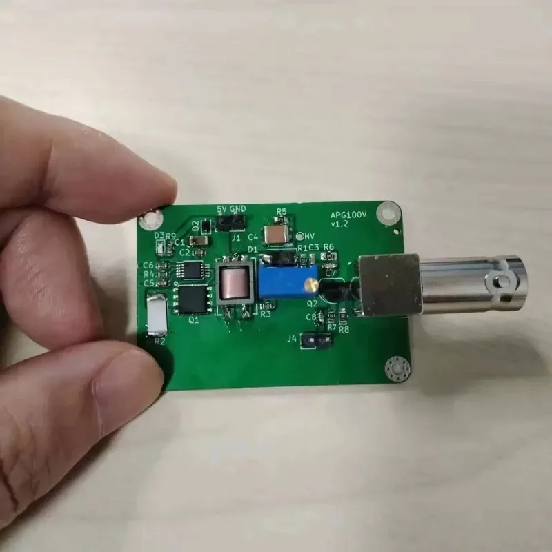 85V fast edge pulse generator module nanosecond support external trigger