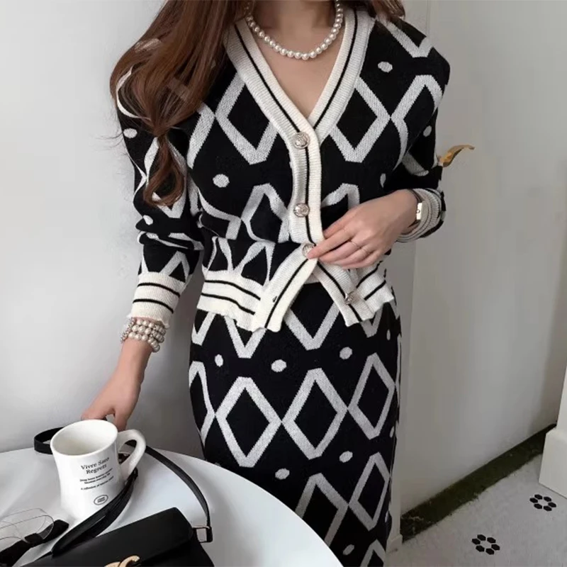 Plaid Geometric Two Piece Set Skirt Knitted Botton V Neck Short Cardigan Long Sleeve +High Waist Midi Skirts Vintage Korean 2pc