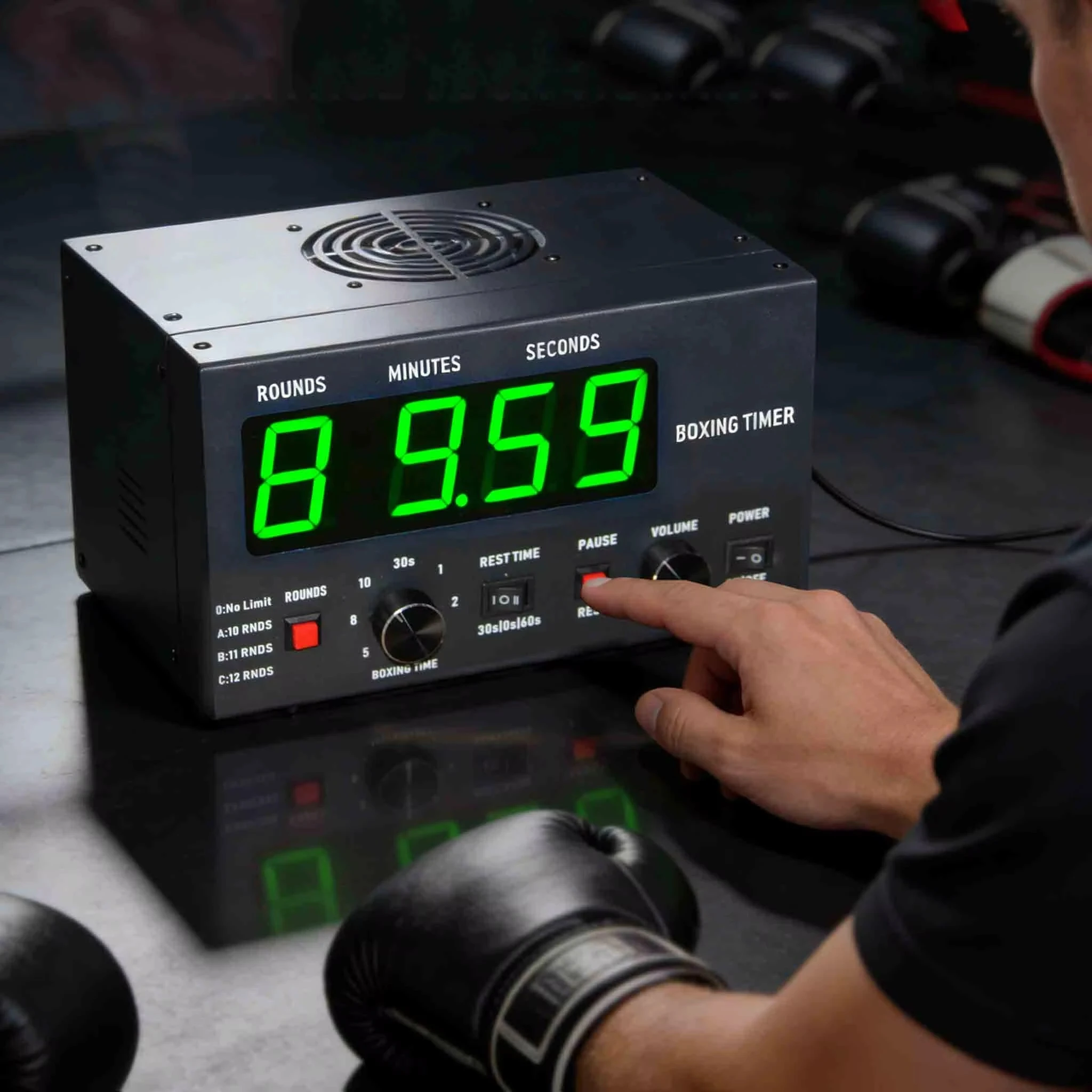 

CP20 Professional Classic Digital Boxing Interval Gym Timer for Muay Thai Mma Kickboxing Martial Arts Training