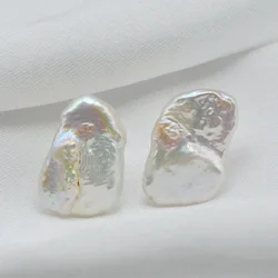 Baroque earrings White natural freshwater pearls 925 sterling silver studs Leaf-shaped pearls Vintage jewellery Women's earrings