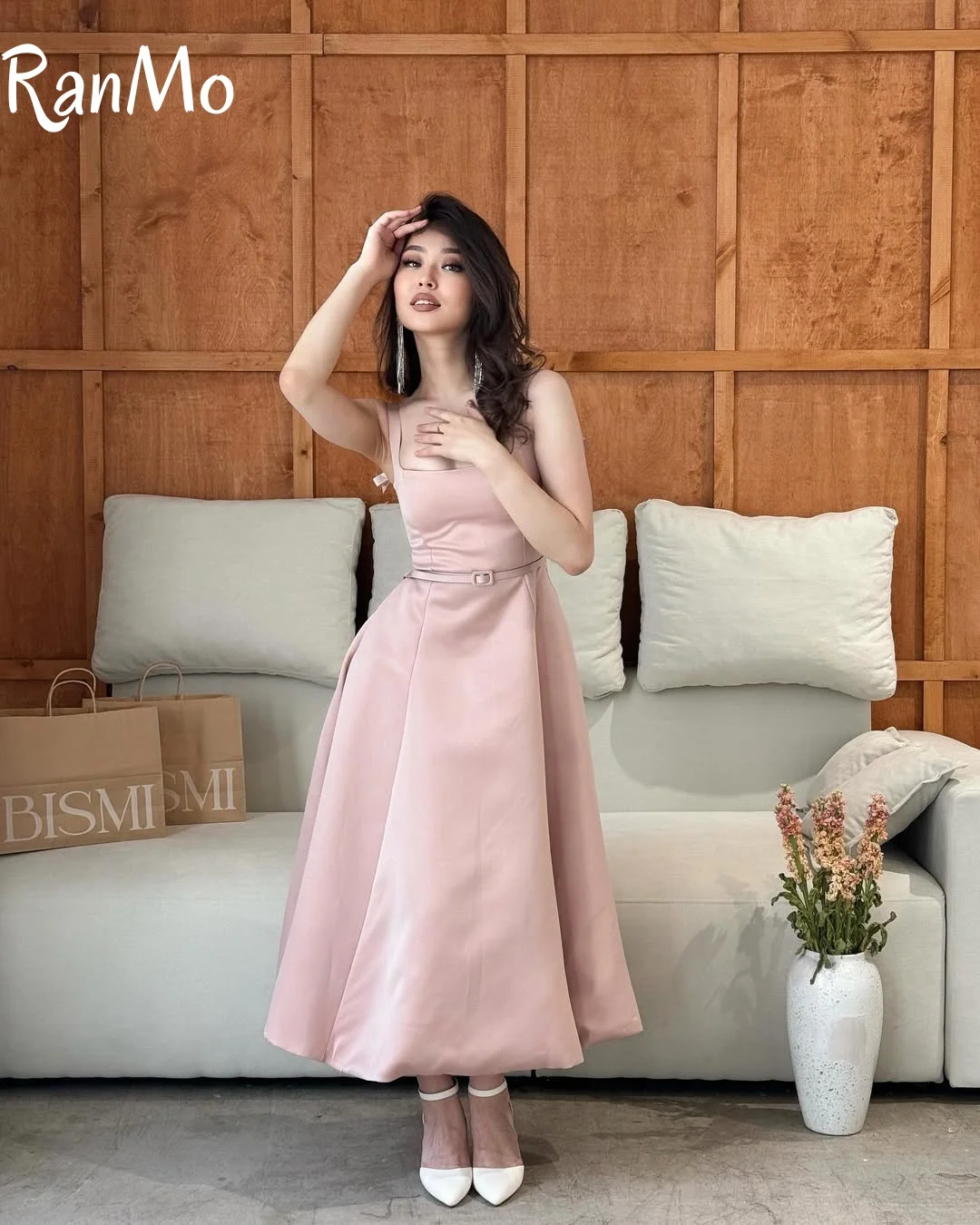 Ranmo 2025 Abito lungo con nodo a farfalla Abito lungo aderente in vita Elegante abito da sera stile donna Cintura Colletto quadrato Lunghezza caviglia Personalizzato