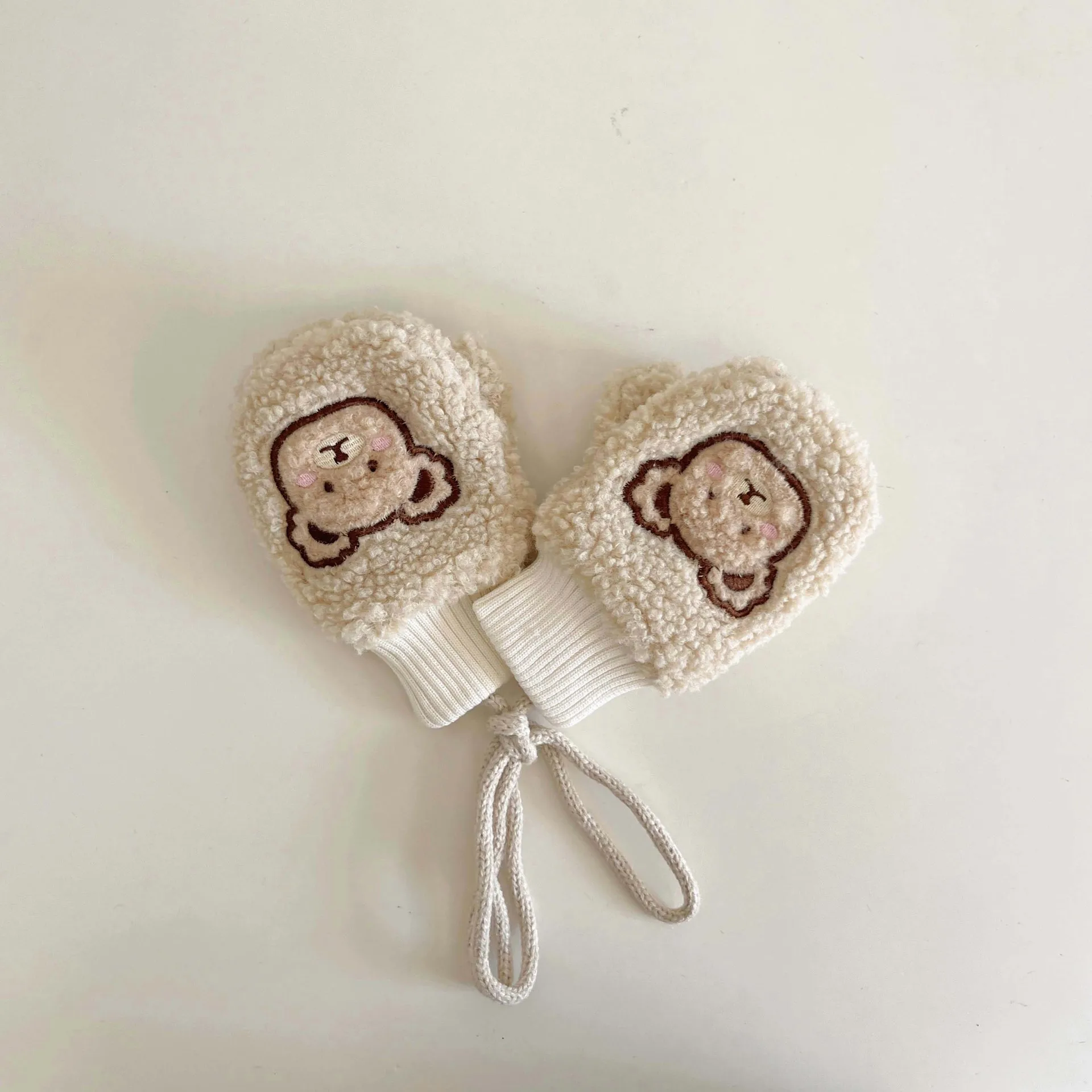 Cartoon Bear Children Halterneck Mitten Baby Winter Hand Warmer Kids Soft Lamb Fleece Finger Gloves Boy Girl Thick Plush Glove