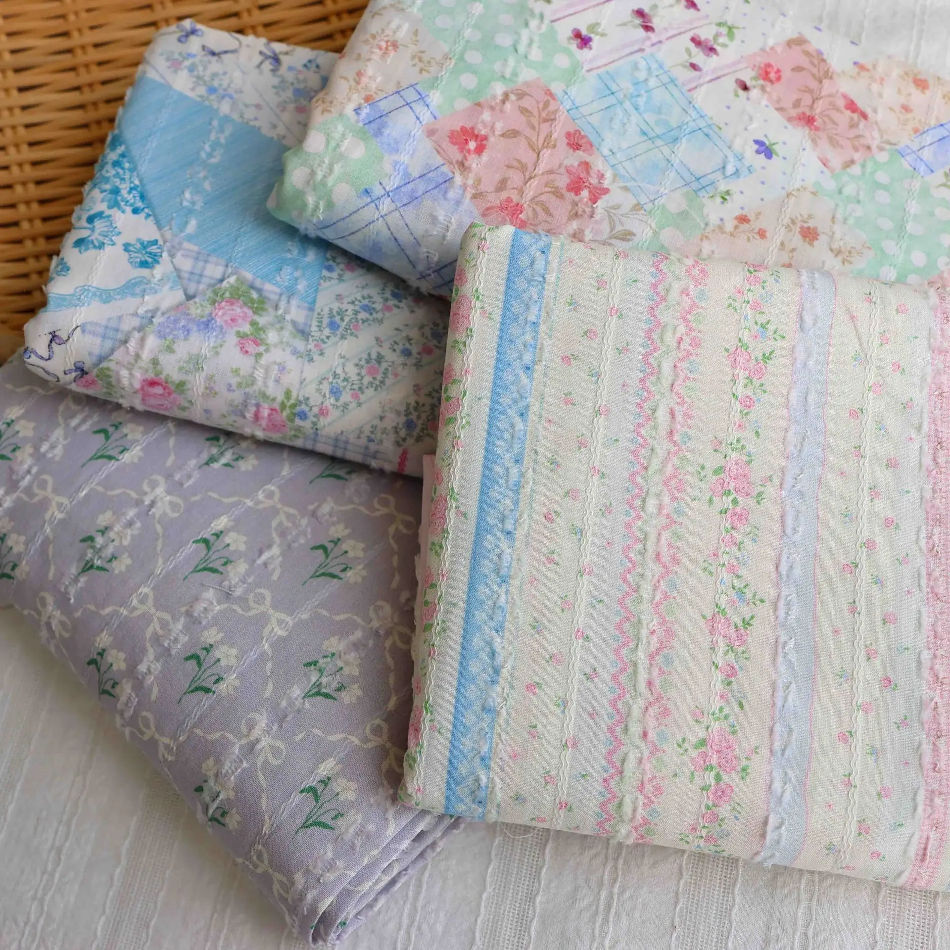 145x50cm Ethnischer Stil Kleines Blumenmuster 100% Baumwolle Gestreifter Jacquard-Stoff für Kinderkleidung Vorhänge Heim-DIY Nähen Handwerk – Detail 1