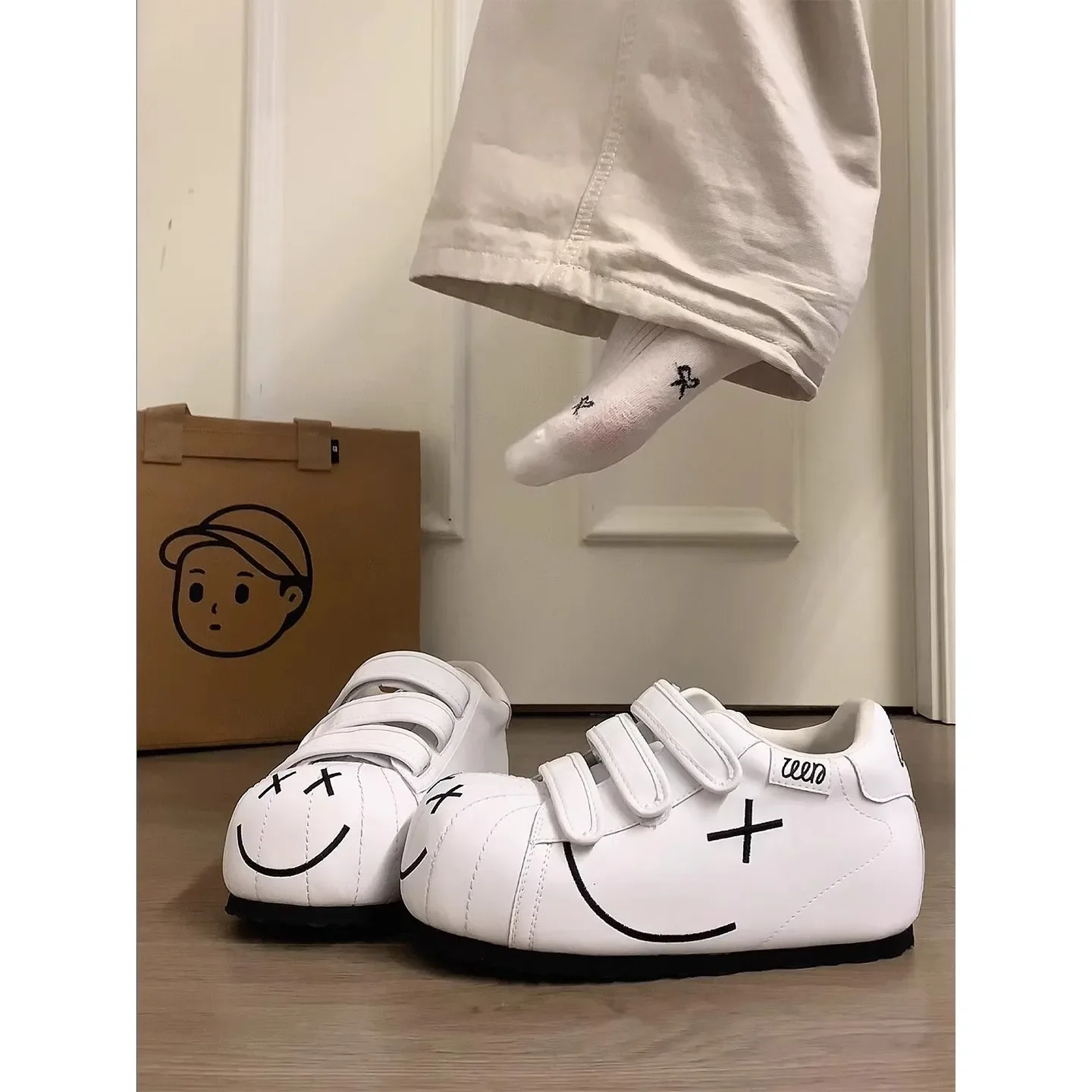 

Женские дышащие кроссовки с героями мультфильмов, лоскутные туфли-ракушки, кроссовки на толстом каблуке, повседневная дизайнерская обувь на платформе для бега для женщин