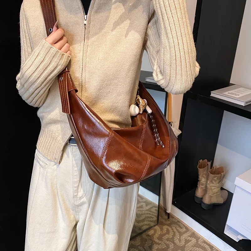 Linkerkant Grote PU Lederen Retro Crossbody Tas voor Vrouwen 2024 Trend Nieuwe Y2K Handtassen Vrouwtjes Reizen Luxe Merk Schoudertassen