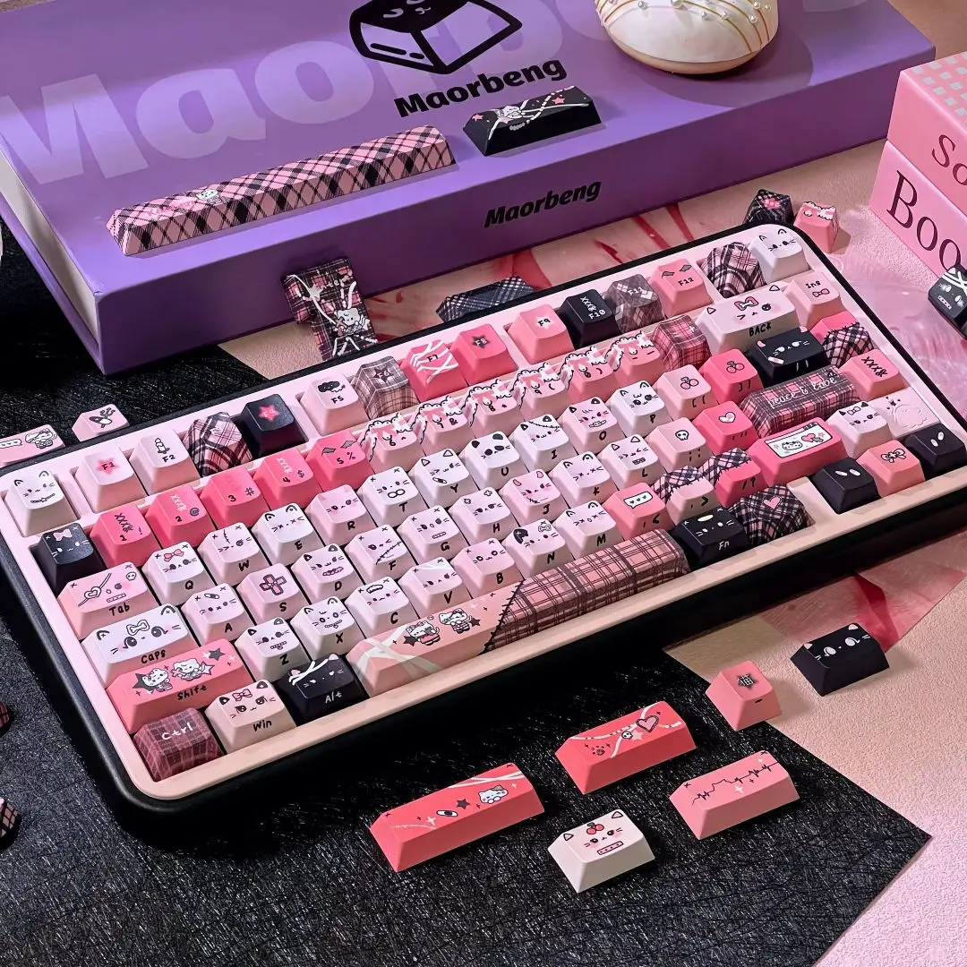 Black Pink Cat Keycap Mao/Cherry Pbt Side Carving Cute Keycap 130Keys 7U Split Space Layout Black Pink Checkered Keycaps