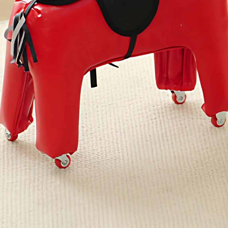 indoor leisure chair simple modern little pegasus shape Creative stool with wheels taburete ergonómico Living room furniture